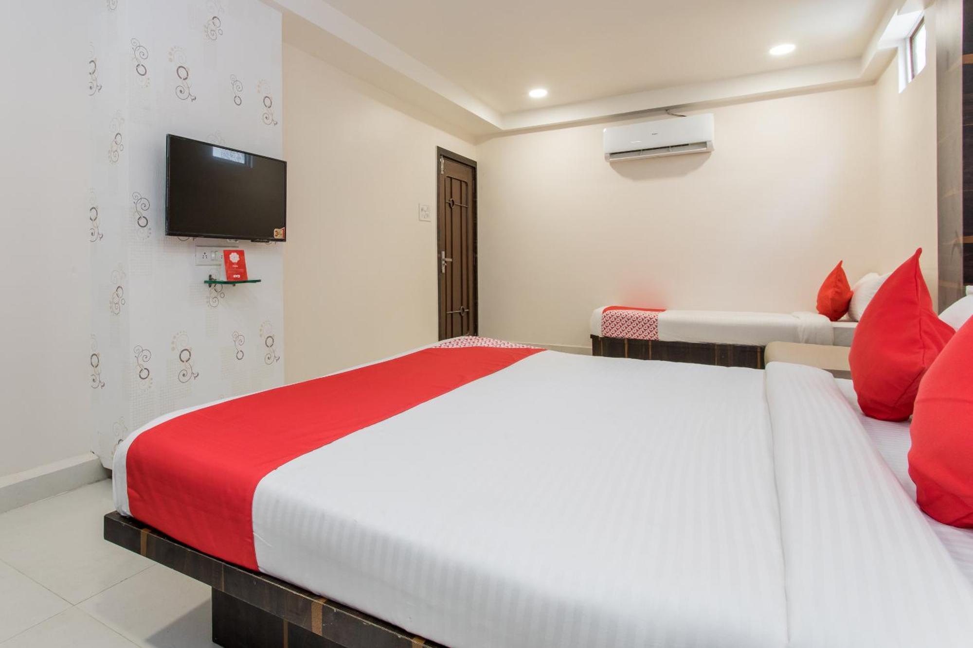 Hotel Galaxy Indaur Kültér fotó