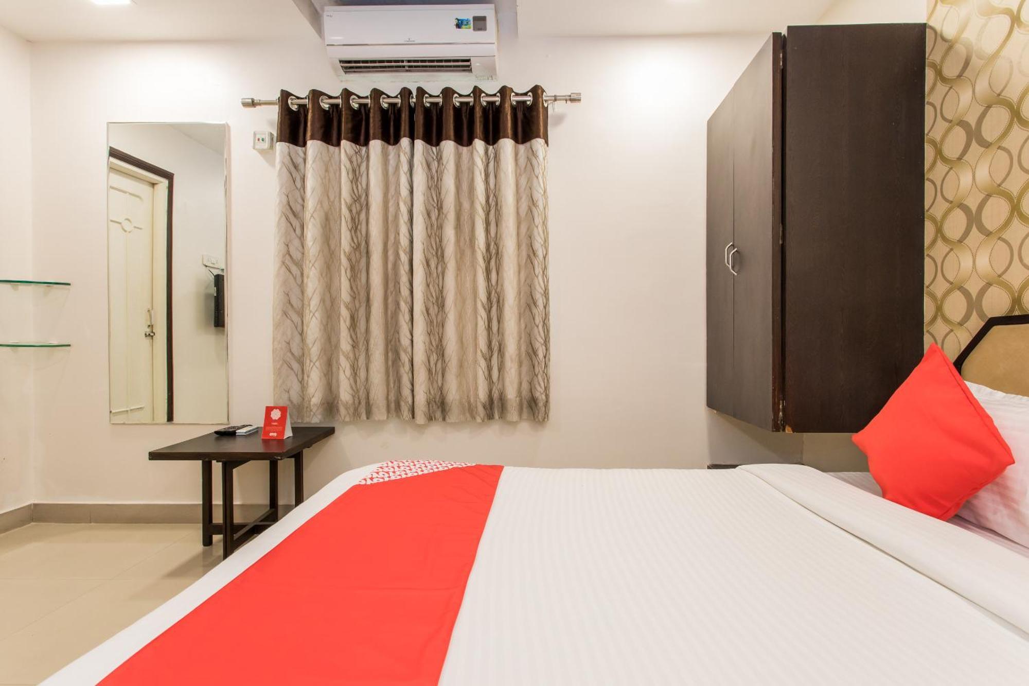 Hotel Galaxy Indaur Kültér fotó